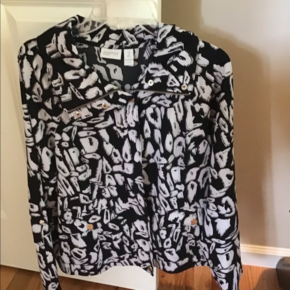 Nwot Chico’s size2 jacket - Picture 1 of 3